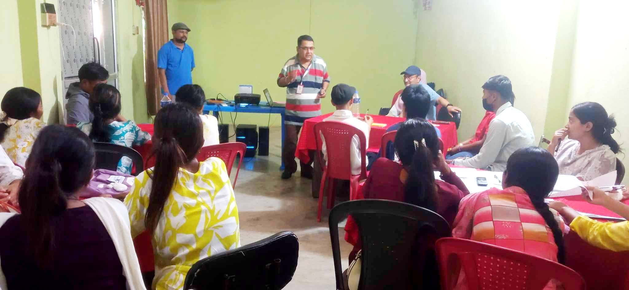 युवा दूतहरुसंग समिक्षा र योजना तर्जुमा बैठक