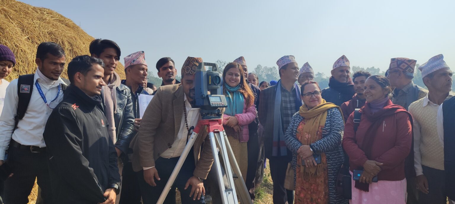 कोहलपुरमा ऐलानी जग्गाको नापजाँच सुरु