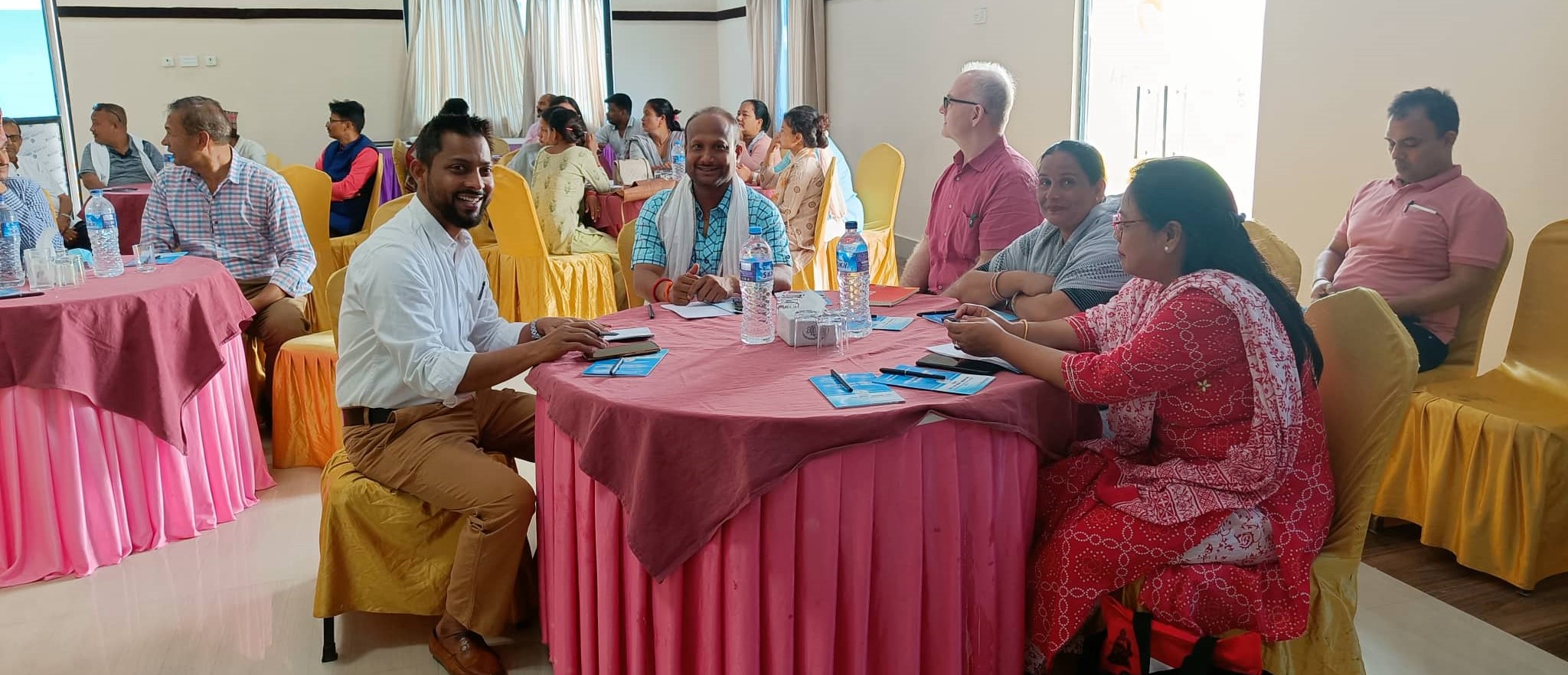 स्थानीय सरकारको काम कारवाही र निति निमार्ण प्रक्रियामा सहयोग