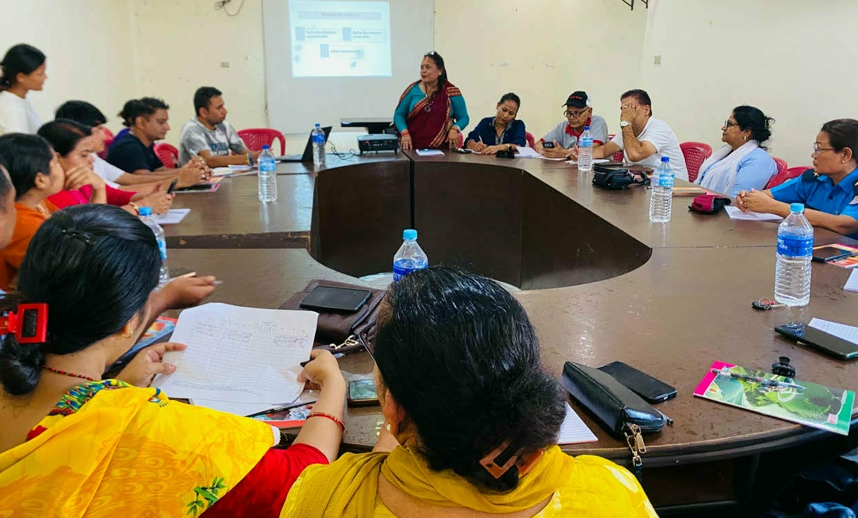 गुलरियामा एकद्वार संकट व्यवस्थापन केन्द्रको सेवा सुदृढीकरणबारे सरोकारवालाबीच छलफल