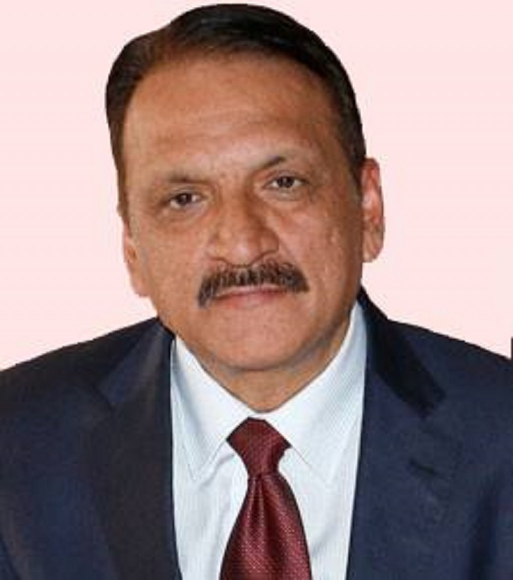 लगानीको वातावरण सहज हुँदै छः अर्थमन्त्री महत