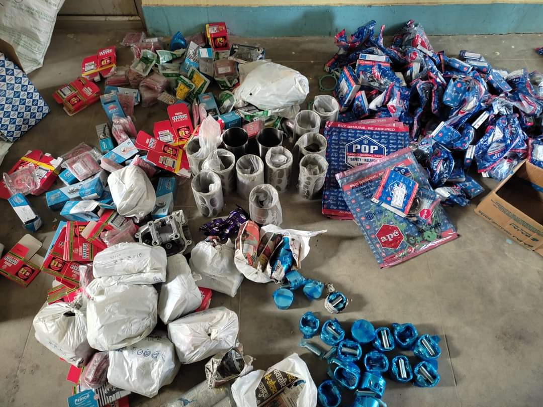 अवैध पेट्रोल अटोको पार्टपूर्जा बरामद