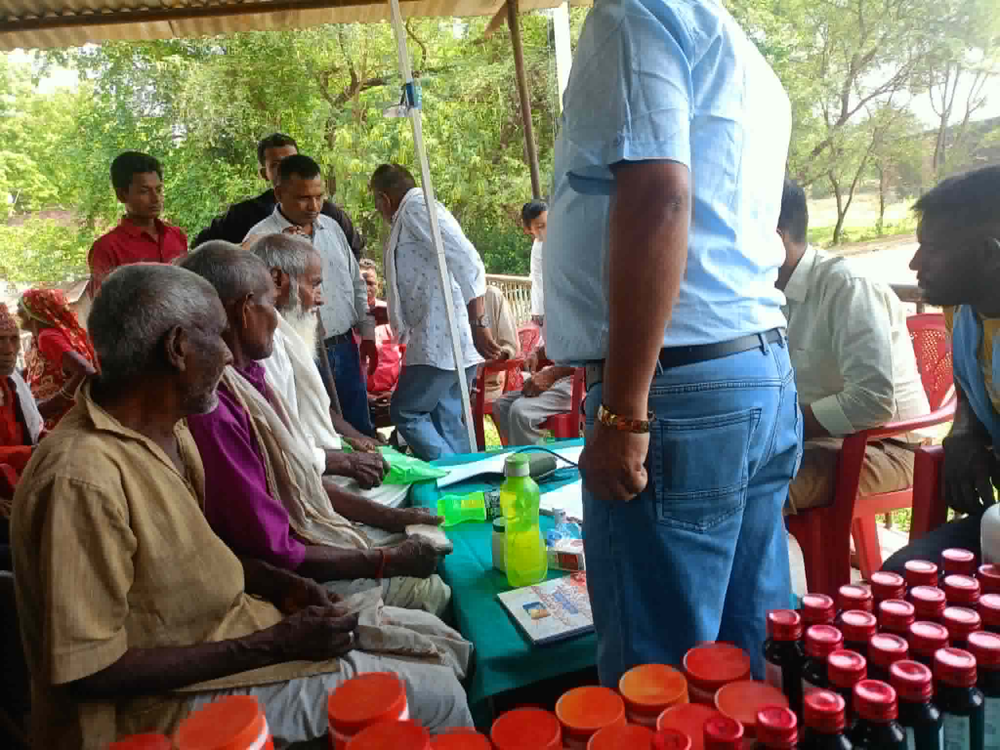 ६० वढी ज्येष्ठ नागरिकको स्वास्थ्य परिक्षण