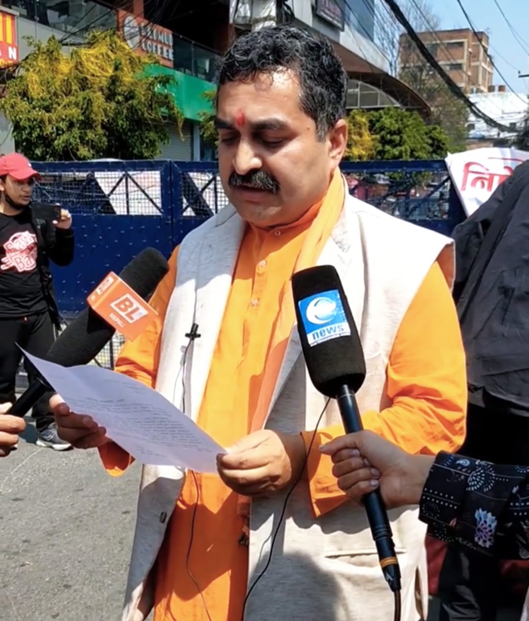 डा.अहिराजद्धारा राष्ट्रपतिको ध्यानाकर्षण