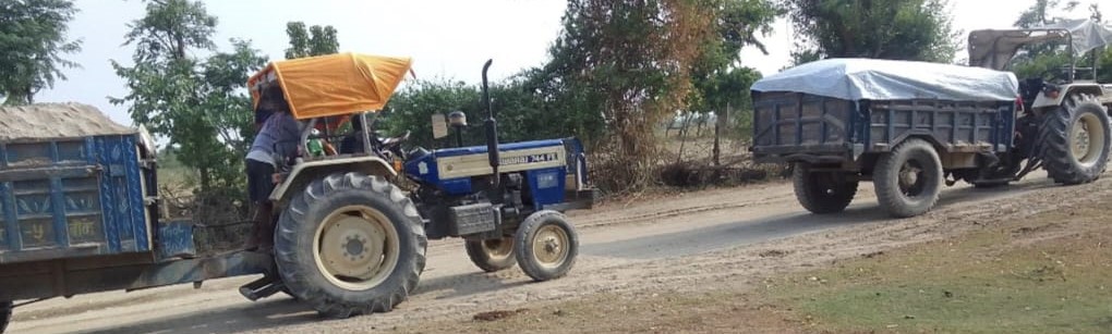 अबैध बालुवा उत्खनन गर्ने वडाध्यक्षसहितका दुई ट्रयाक्टर पक्राउ