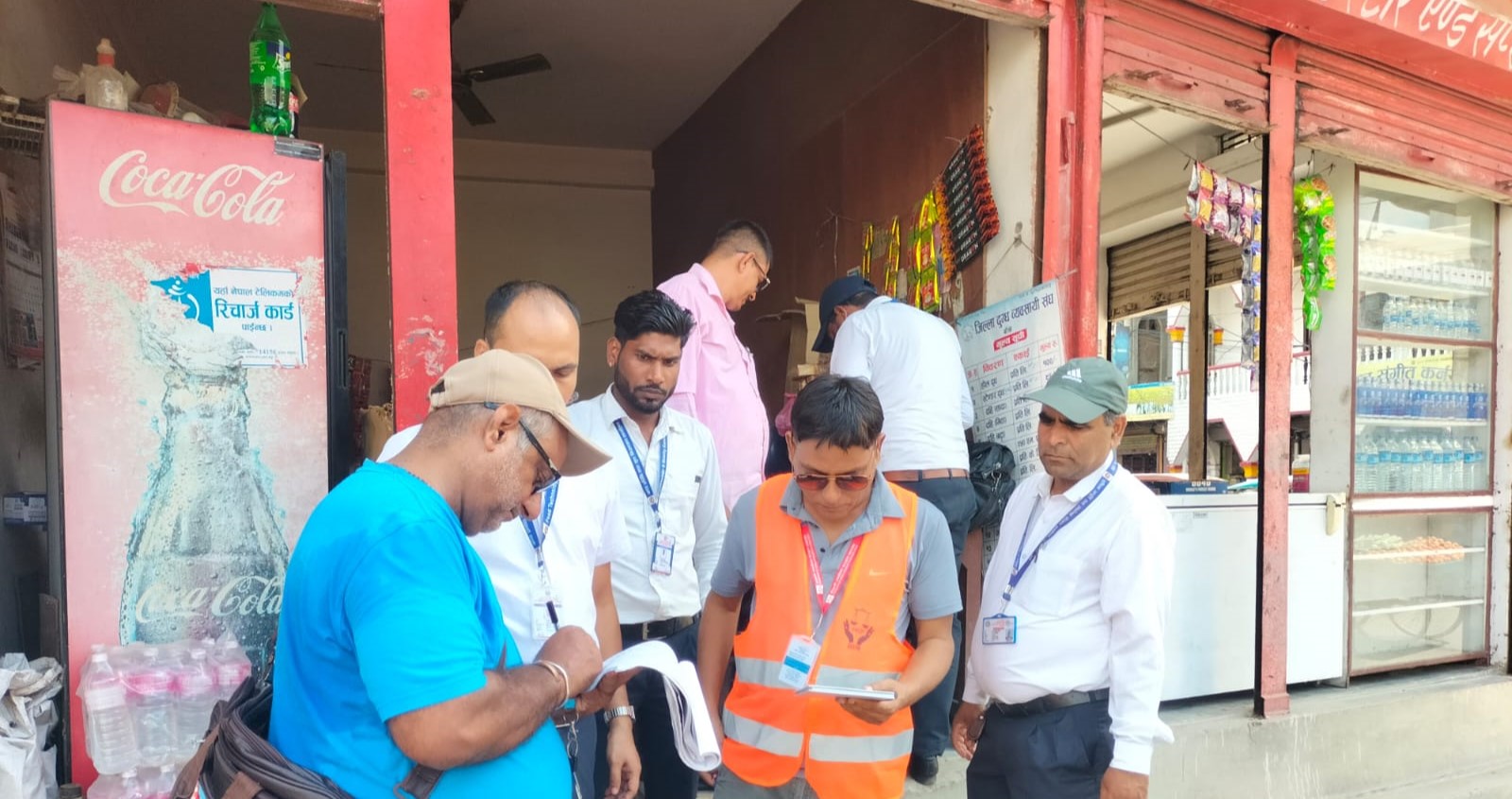 नेपालगन्ज बजारको अनुगमन, डेरी पसललाई कारवाही