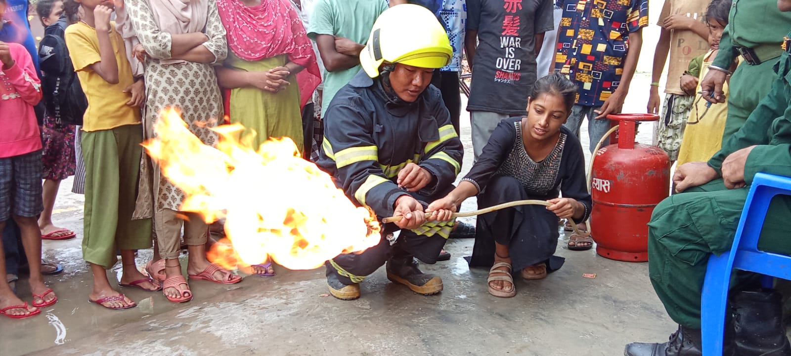 घरयासी आगलागी नियन्त्रणबारे सचेतनामूलक प्रर्दशनी