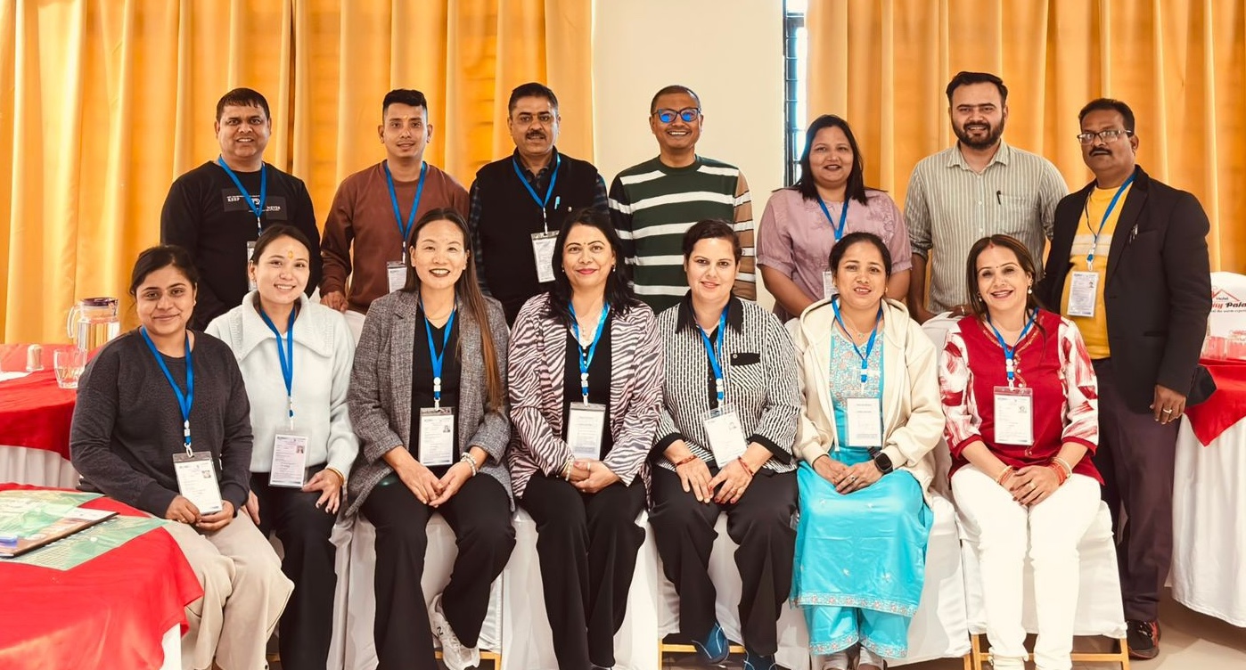 एफडब्लुएलडीद्धारा निर्वाचन पर्यवेक्षकलाई अभिमुखीकरण