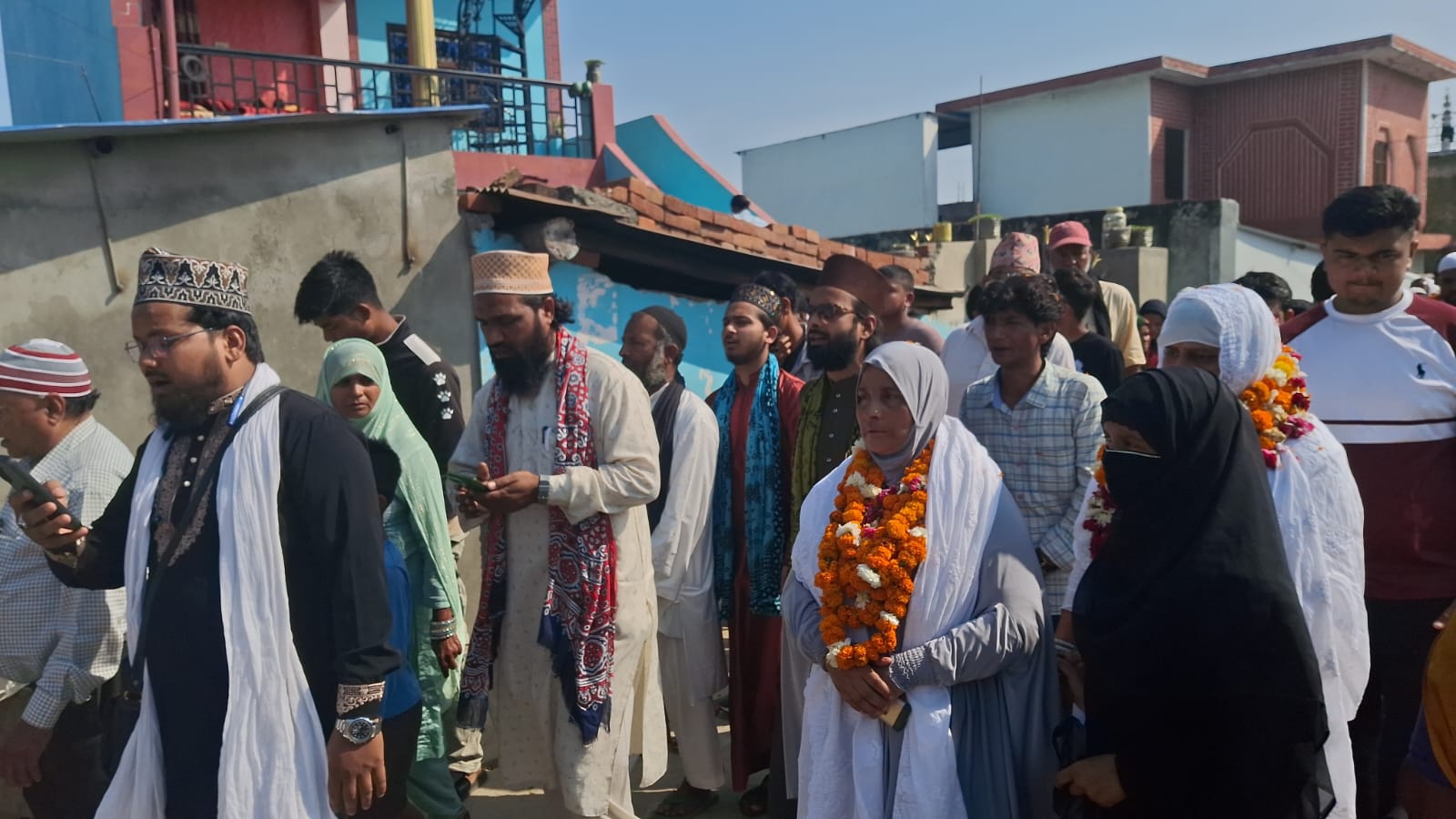 बाँकेका १ सय २१ जना हजयात्री विदाई