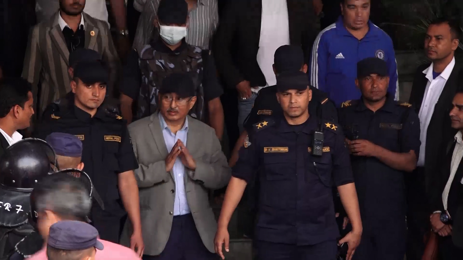 पूर्वगृहमन्त्री खाणलाई  धरौटीमा छाडन आदेश