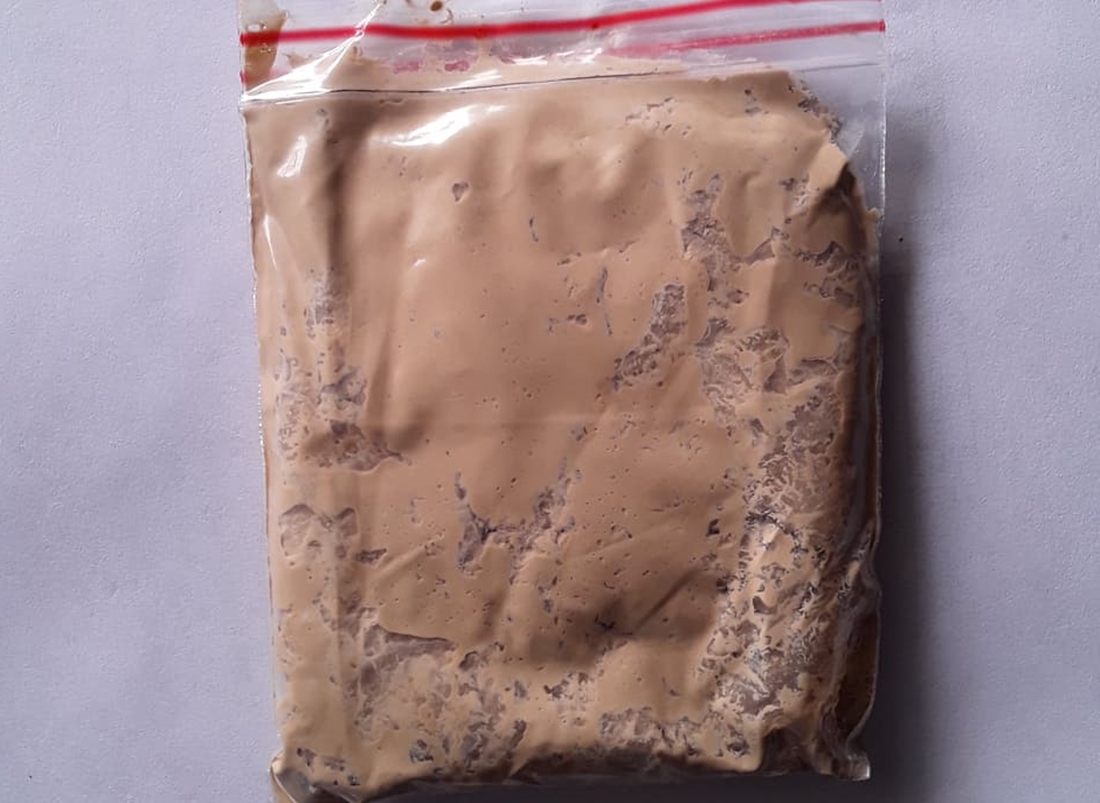 ब्राउनसुगर सहित एक पक्राउ