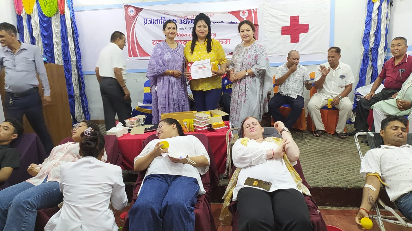 विश्व रक्तदाता दिवस मनाइयो