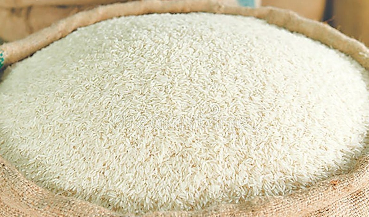 खाद्यको नेपालगन्जस्थित गोदाममा थन्कियो १९ हजार क्विन्टल चामल