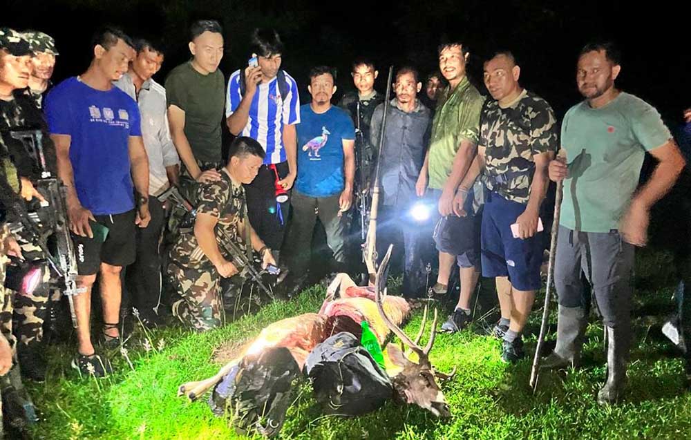 बाँके निकुञ्जबाट गोली लागेर मरेको चित्तलसहित शिकारी पक्राउ