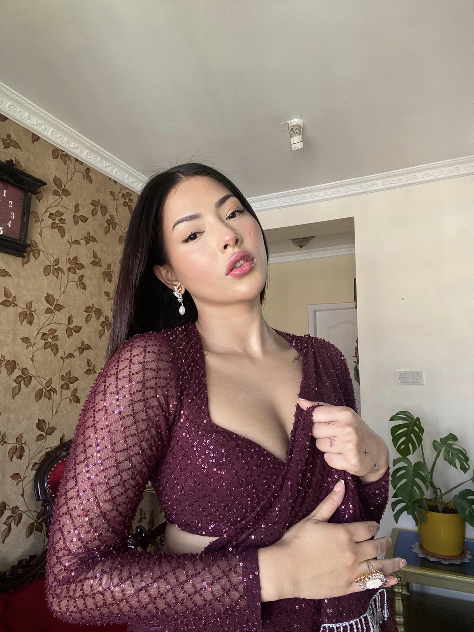 हट एन्ड स्टाइलिस साम्रागी