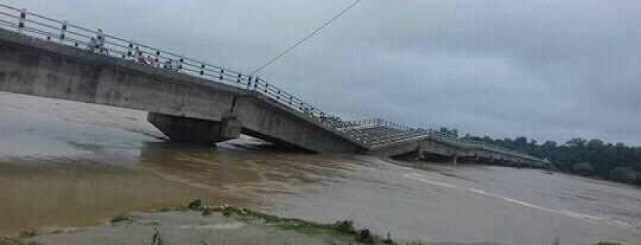 पुल नबन्दा स्थानीयलाई सास्ती