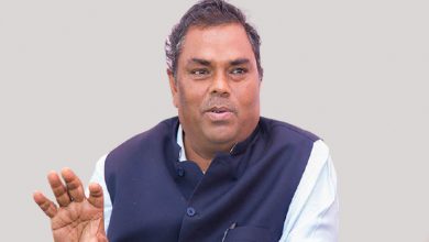 उपप्रधानमन्त्री यादवद्वारा राजीनामा
